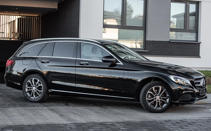 Mercedes-Benz Klasa C cena 73900 przebieg: 146000, rok produkcji 2016 z Radom małe 704